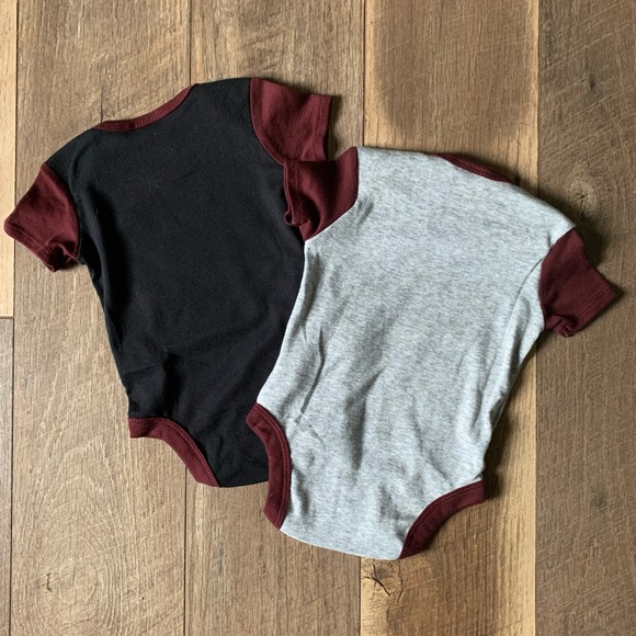 NWOT Two Sz 0-3 Mo Grizzly Fan Onesies - Picture 2 of 6